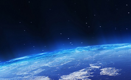 宇宙から見た地球の画像