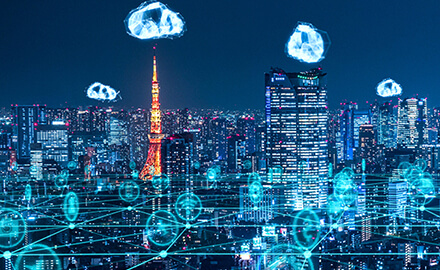 東京の街がデジタルで繋がっているイメージ