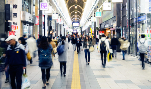 空き店舗を有効活用～商店街人流分析～