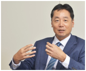 事業部長 柴田 学氏