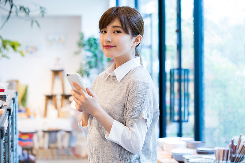 小売業におけるオムニチャネル戦略とは