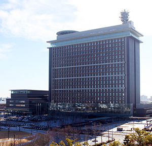 岐阜県庁　外観写真