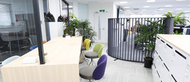 タイトル画像（スマートフォン）