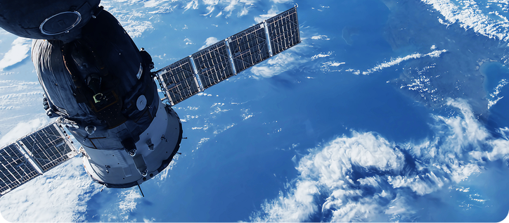 地球周回軌道上の通信衛星